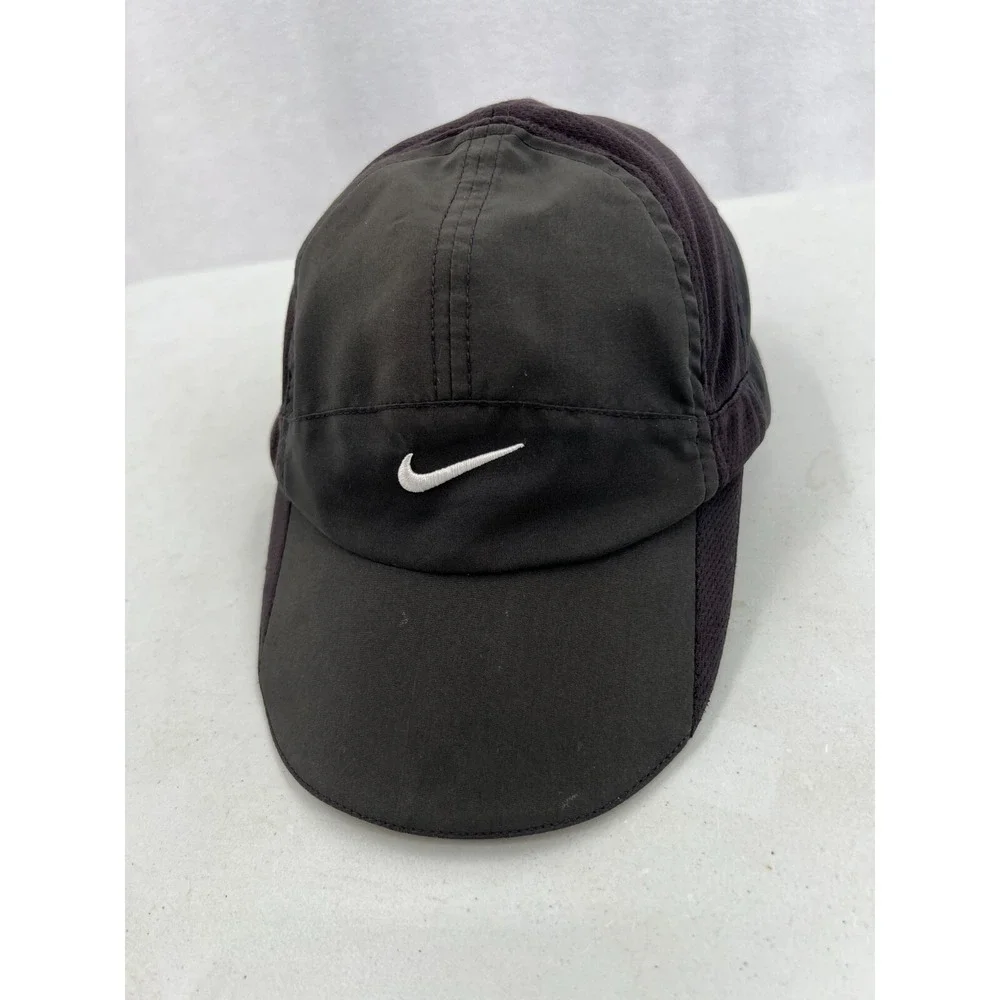 Nike Featherlight 7 Panel Hat Gray White Swoosh Dri-fit‎ Strapback Baseball Cap